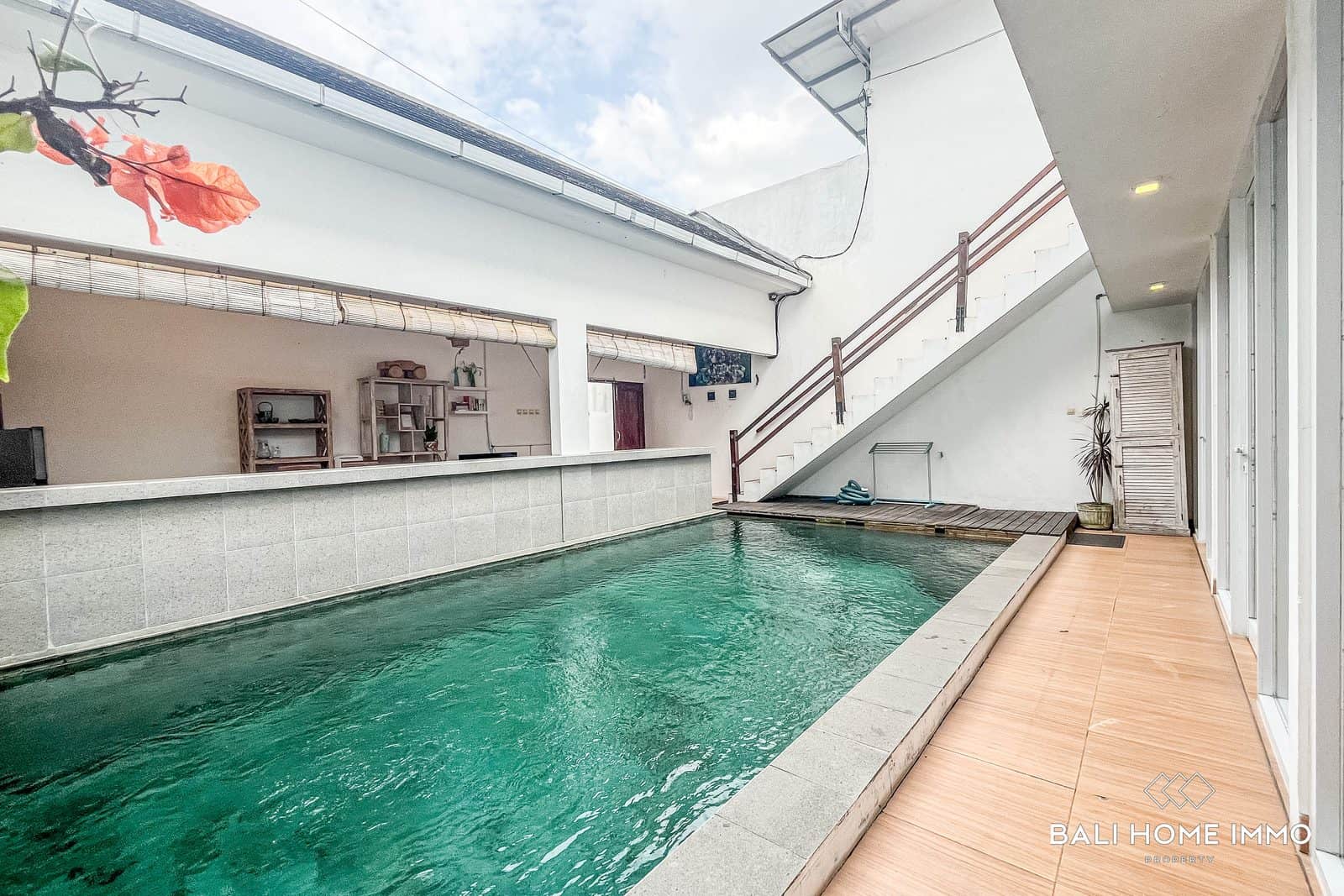 5-bedroom freehold villa in Ungasan — photo 2 of 5