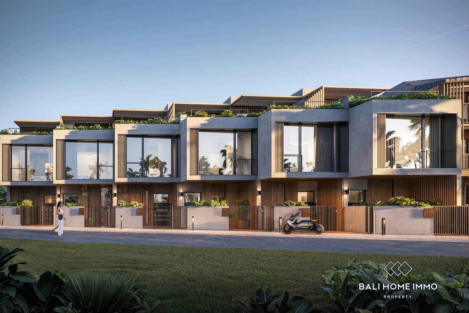 Modern 2 Bedroom Townhouse in a Complex at Nyanyi Beach - RF5975E