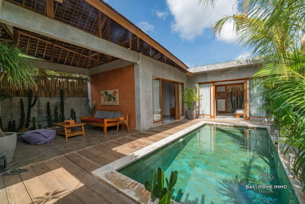 Charming 2-bedroom Villa for Sale and Rent in Balangan