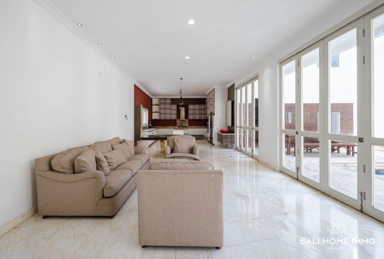 5-bedroom freehold villa in Uluwatu — photo 4 of 5