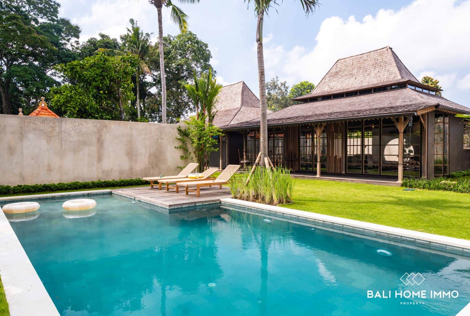 Joglo style 3 Bedroom Family Villa for sale in Kaba Kaba
