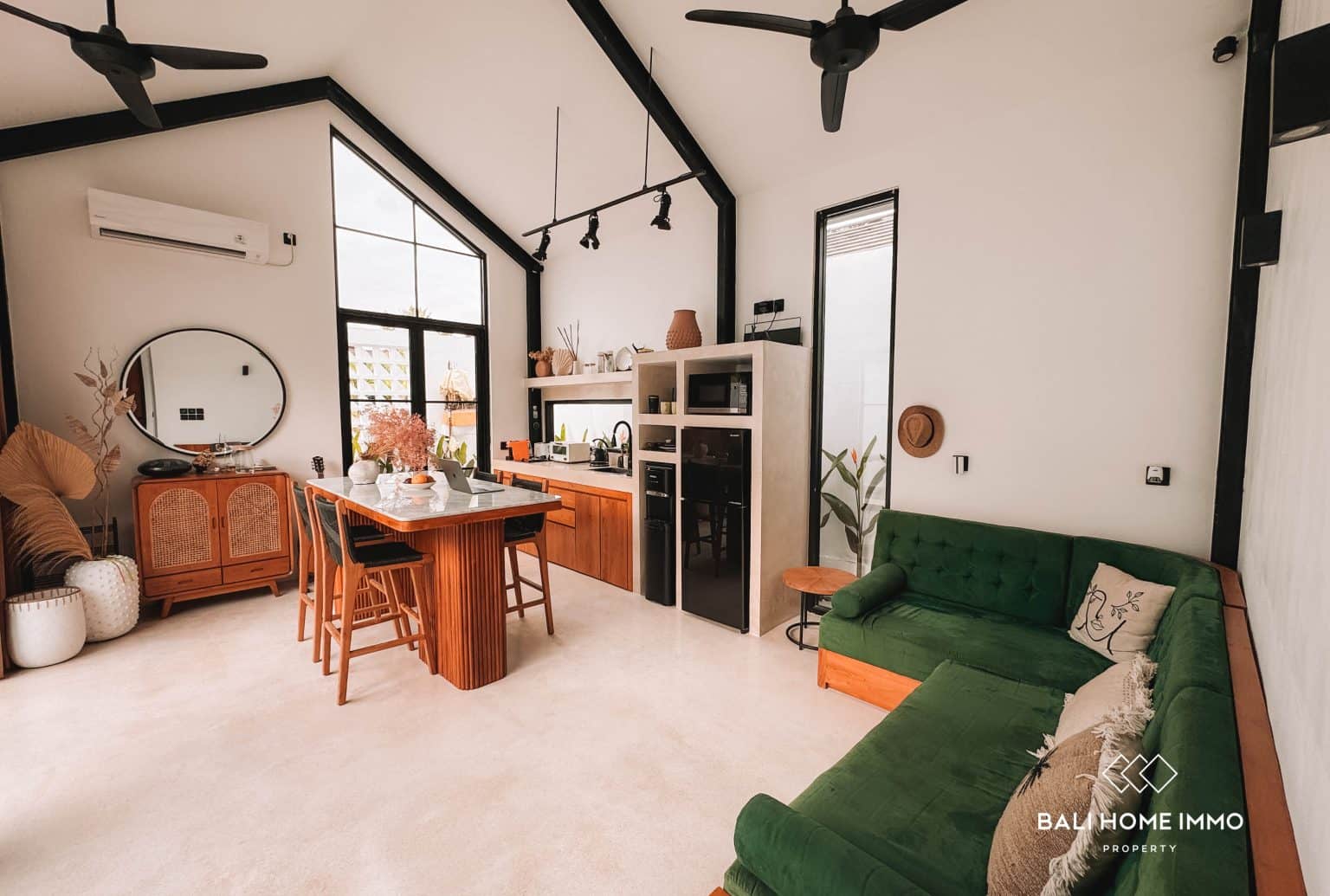 1-Bedroom Villa with Ricefield View for Sale in Berawa
