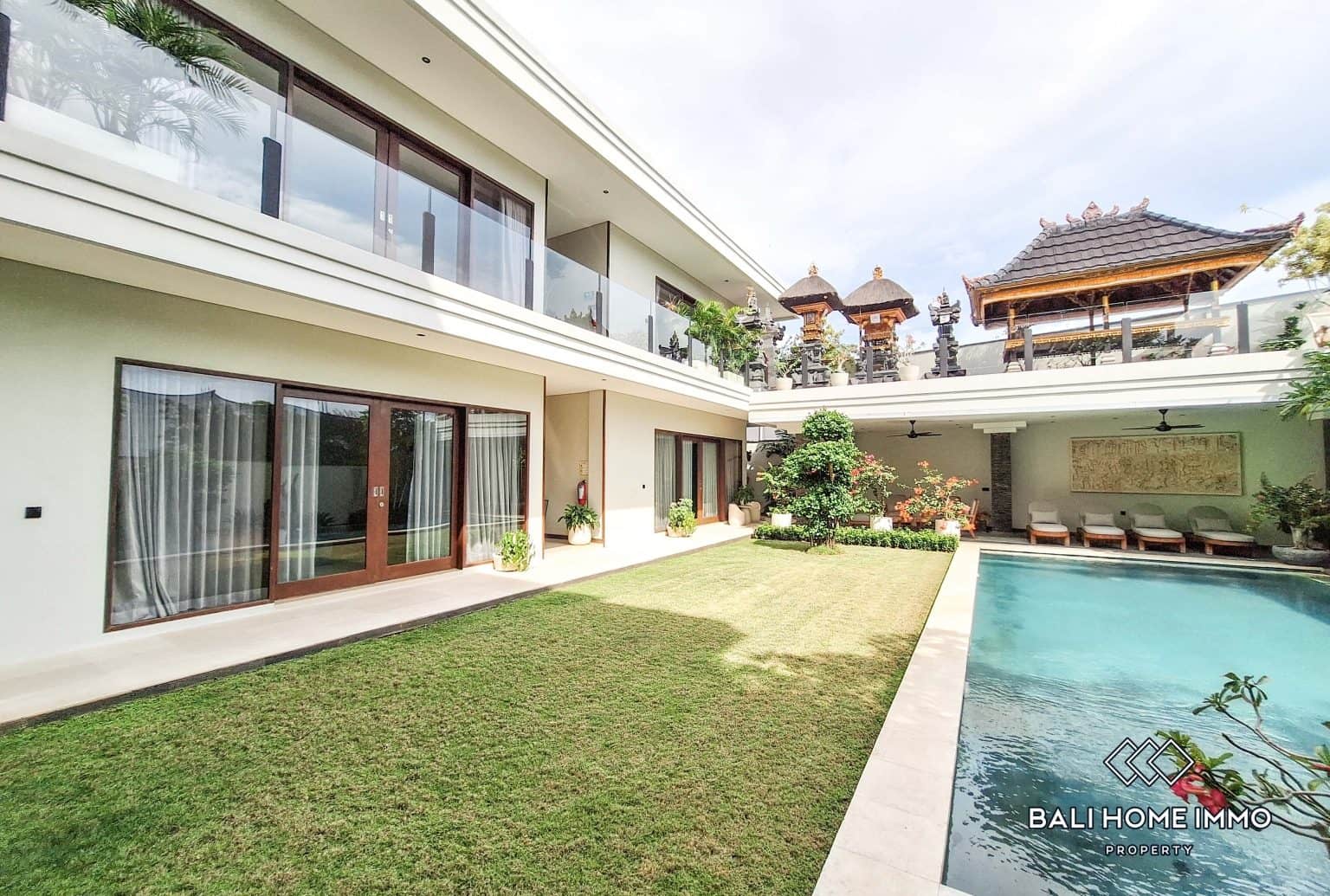 Spacious 7 Bedroom Family Villa for Sale in Canggu Batu Bolong - TJ130A