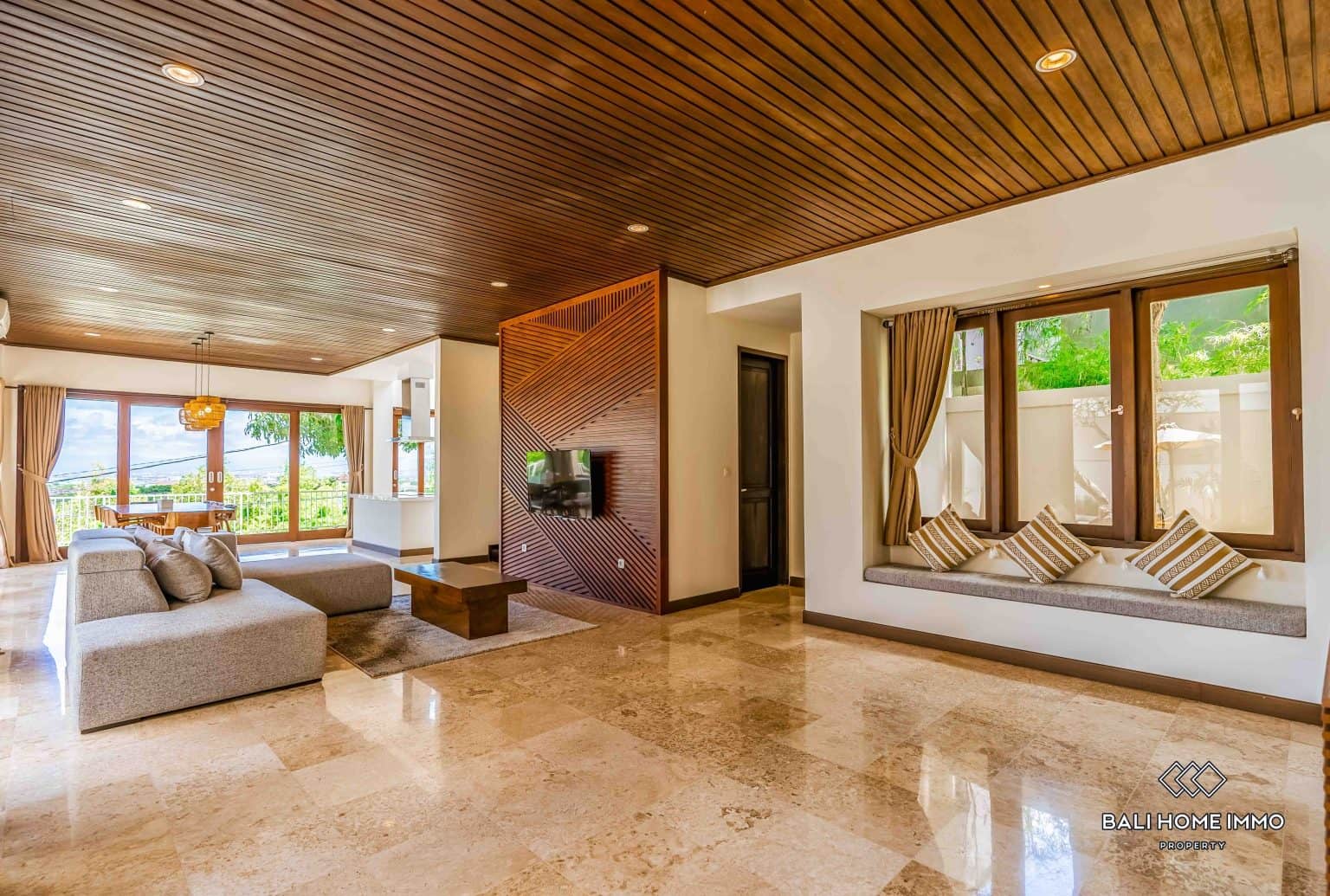 5-bedroom freehold villa in Ungasan — photo 5 of 5