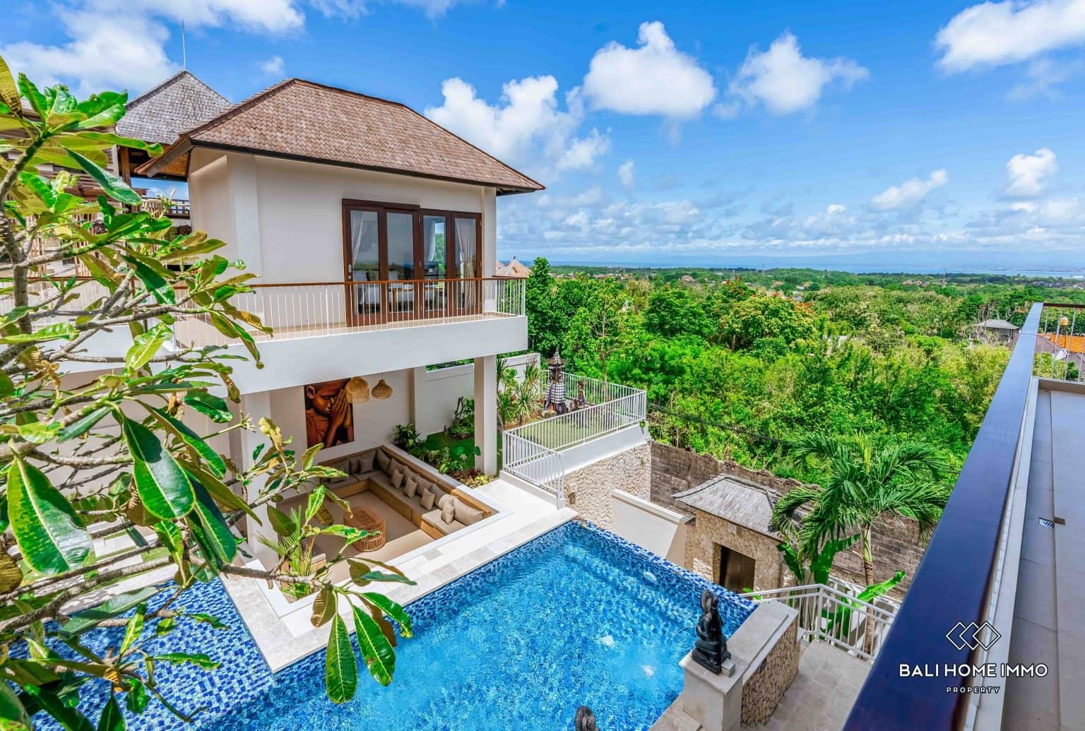 5-bedroom freehold villa in Ungasan — photo 2 of 5