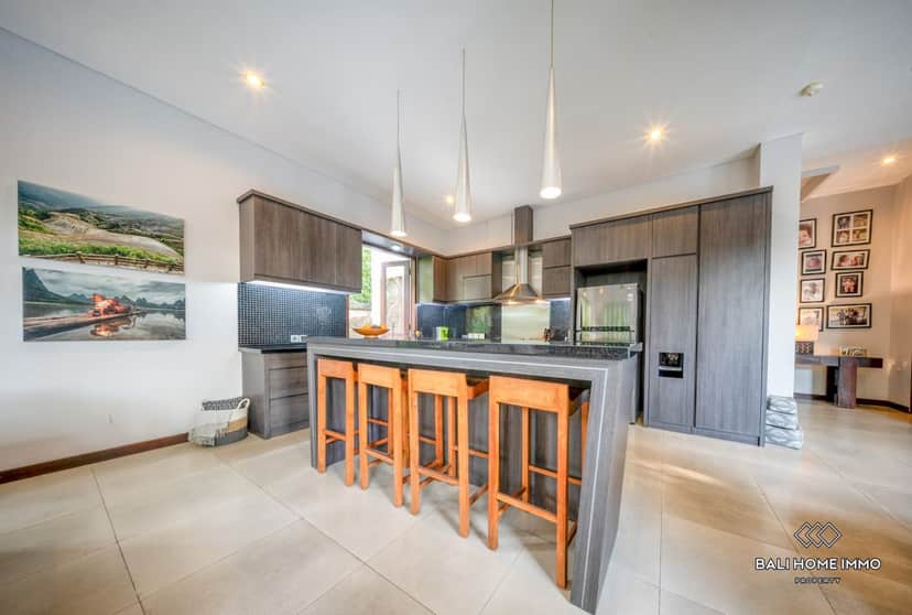 8-bedroom freehold villa in Canggu — photo 5 of 5