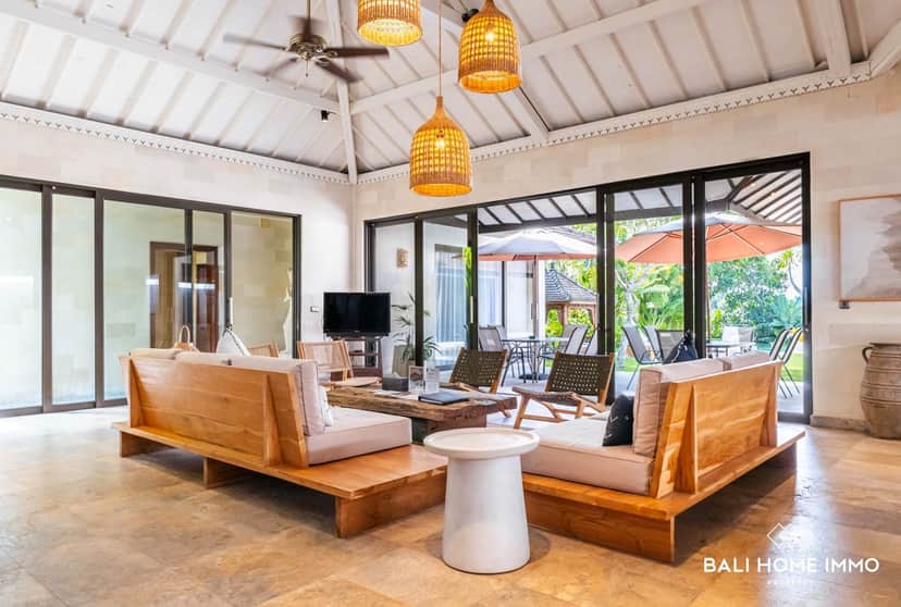 6-bedroom freehold villa in Canggu — photo 2 of 5