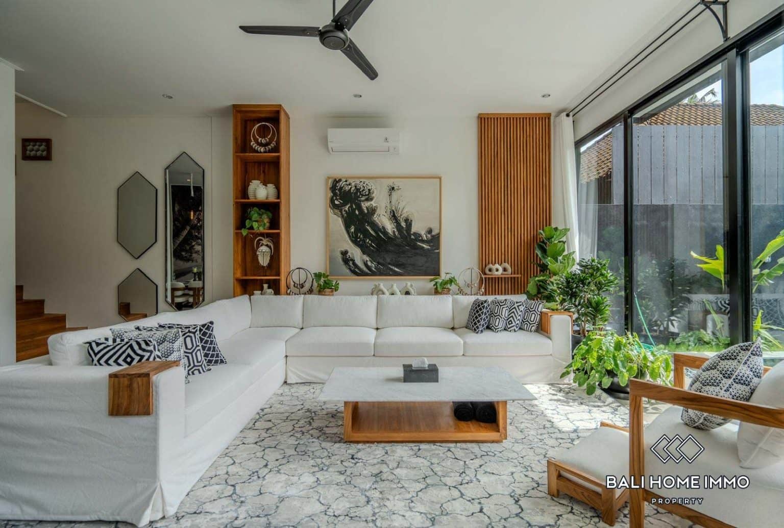 3-bedroom leasehold villa in Pererenan — photo 2 of 5