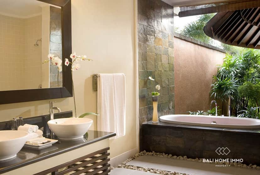 1-bedroom freehold villa in Seminyak — photo 4 of 5