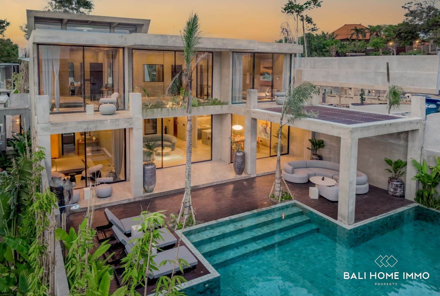 Modern 4 Bedroom Villa Near Melasti Beach – Private Tropical Living in South Bali