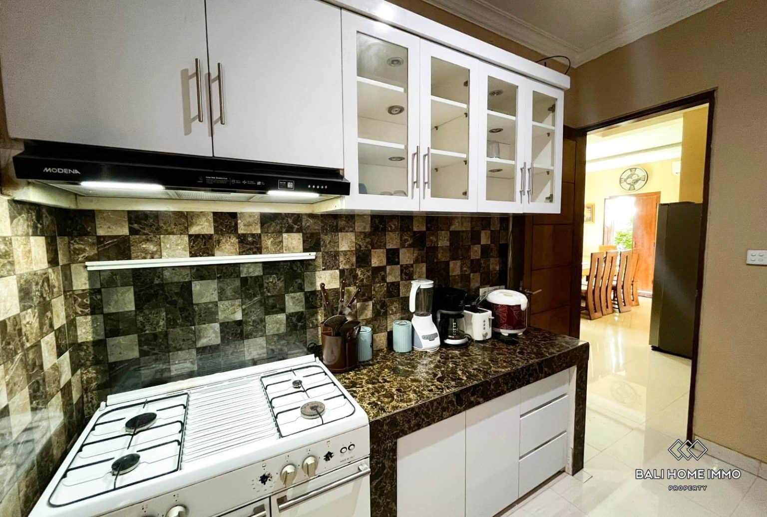 5-bedroom freehold villa in Seminyak — photo 4 of 5