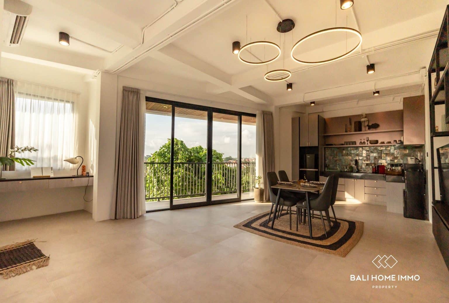 2-bedroom leasehold apartment in Canggu — photo 4 of 5
