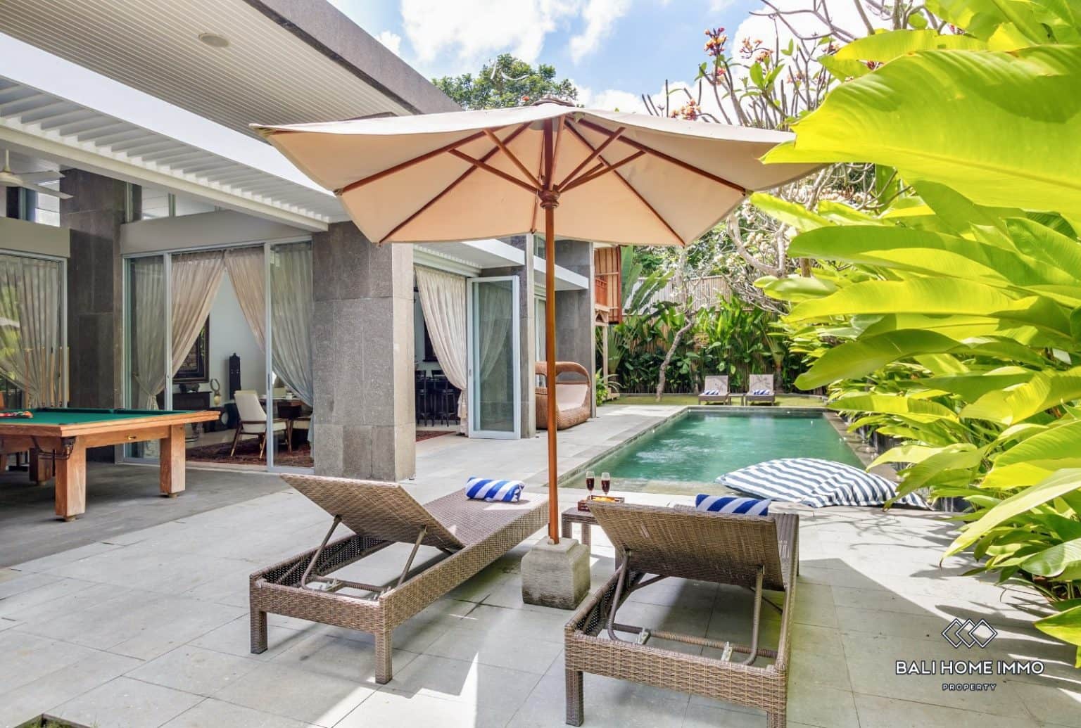 4-bedroom leasehold villa in Seminyak — photo 2 of 5