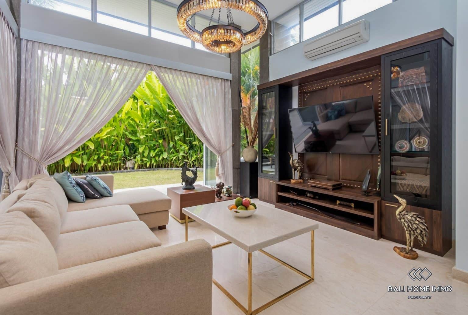 4-bedroom leasehold villa in Seminyak — photo 3 of 5