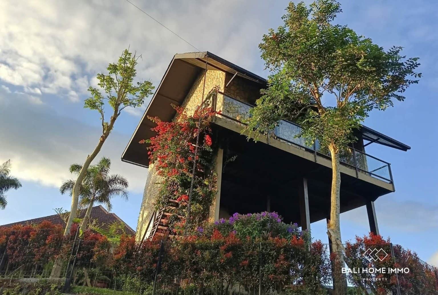 2 Bedroom Mountain Retreat Villa for Sale in Munduk Buleleng