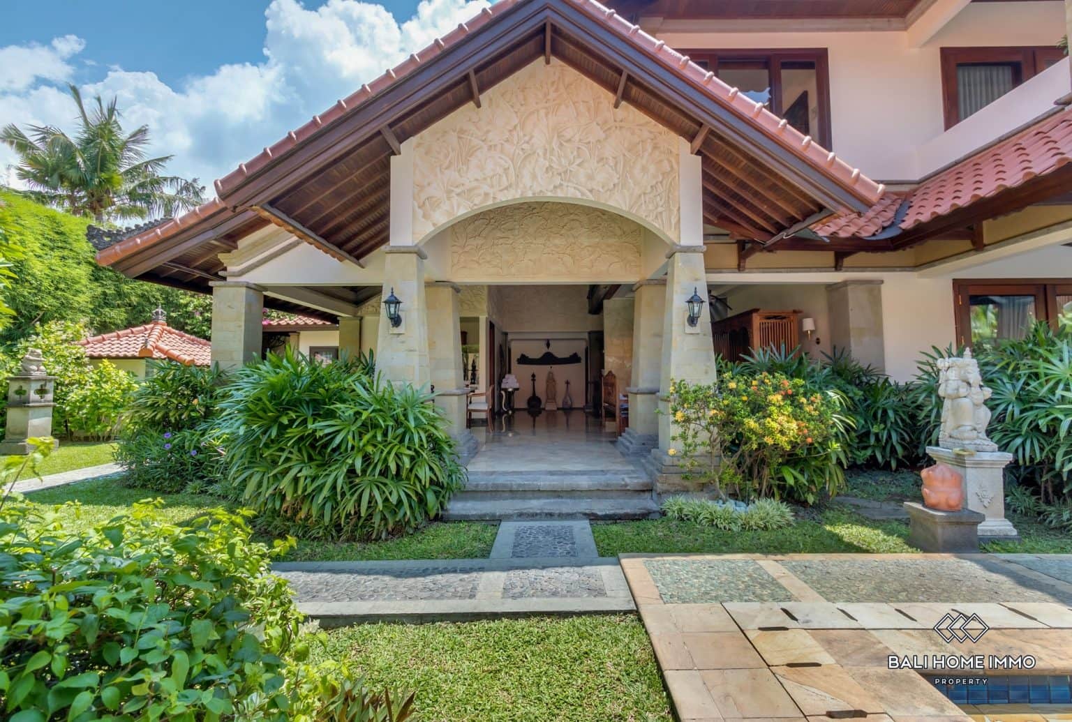 5-bedroom freehold villa in Seminyak — photo 3 of 5
