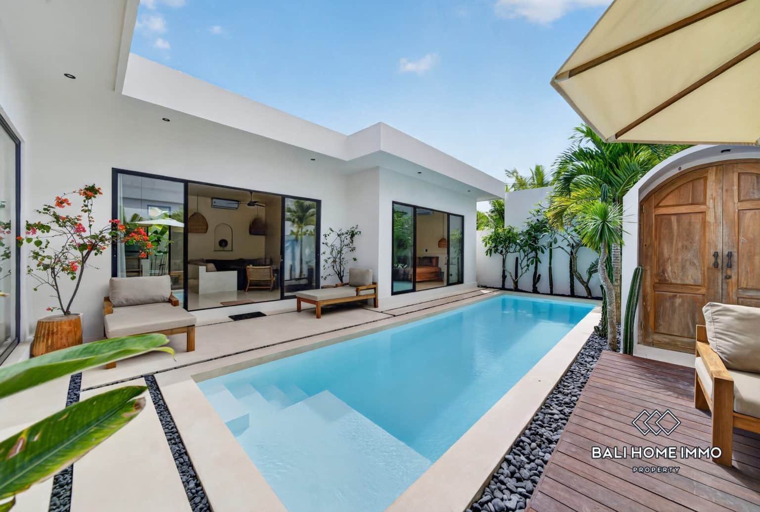 Modern Tropical 2 Bedroom Retreat for Sale in Pecatu