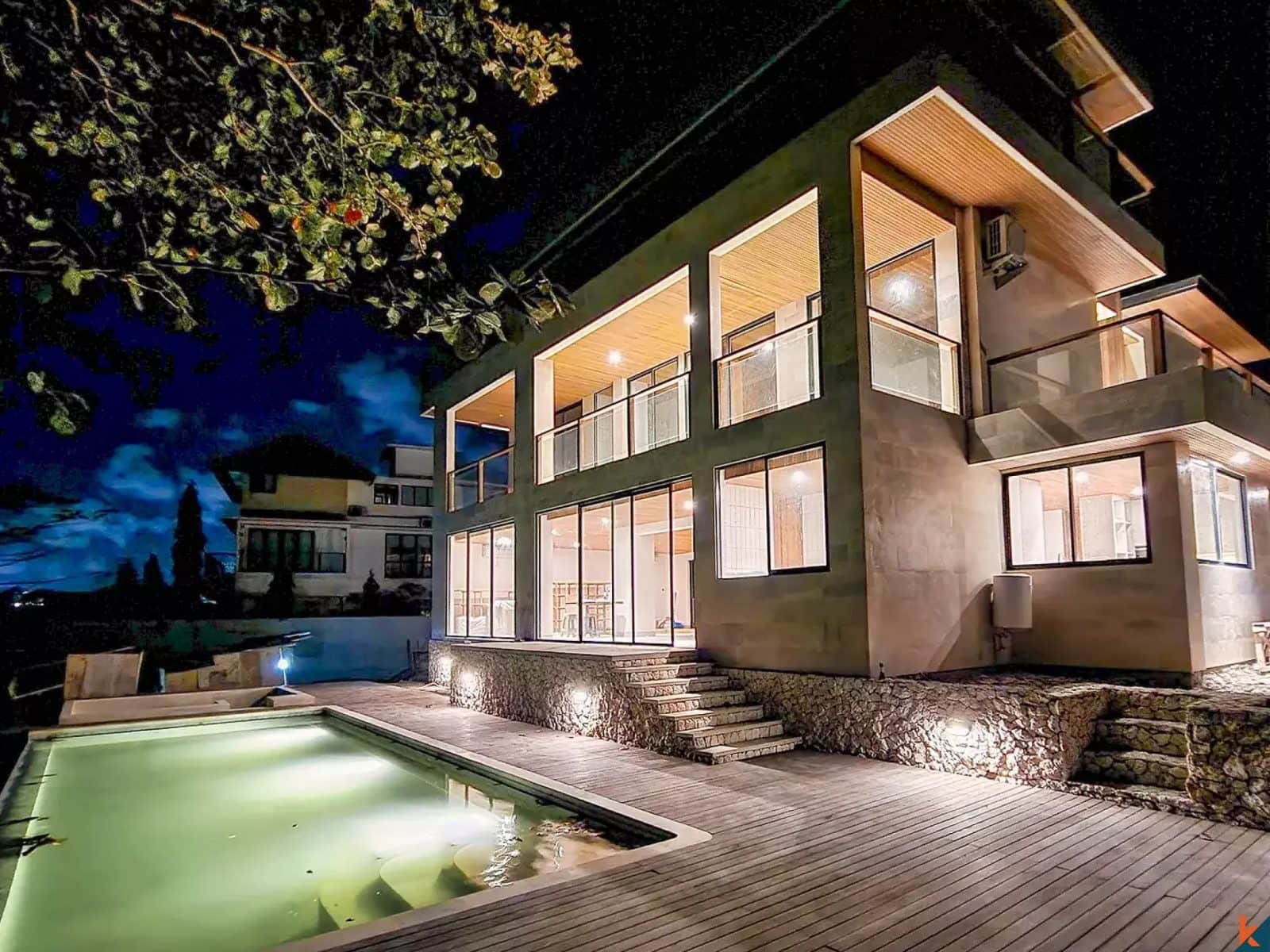 4-bedroom freehold villa in Bingin — photo 2 of 5