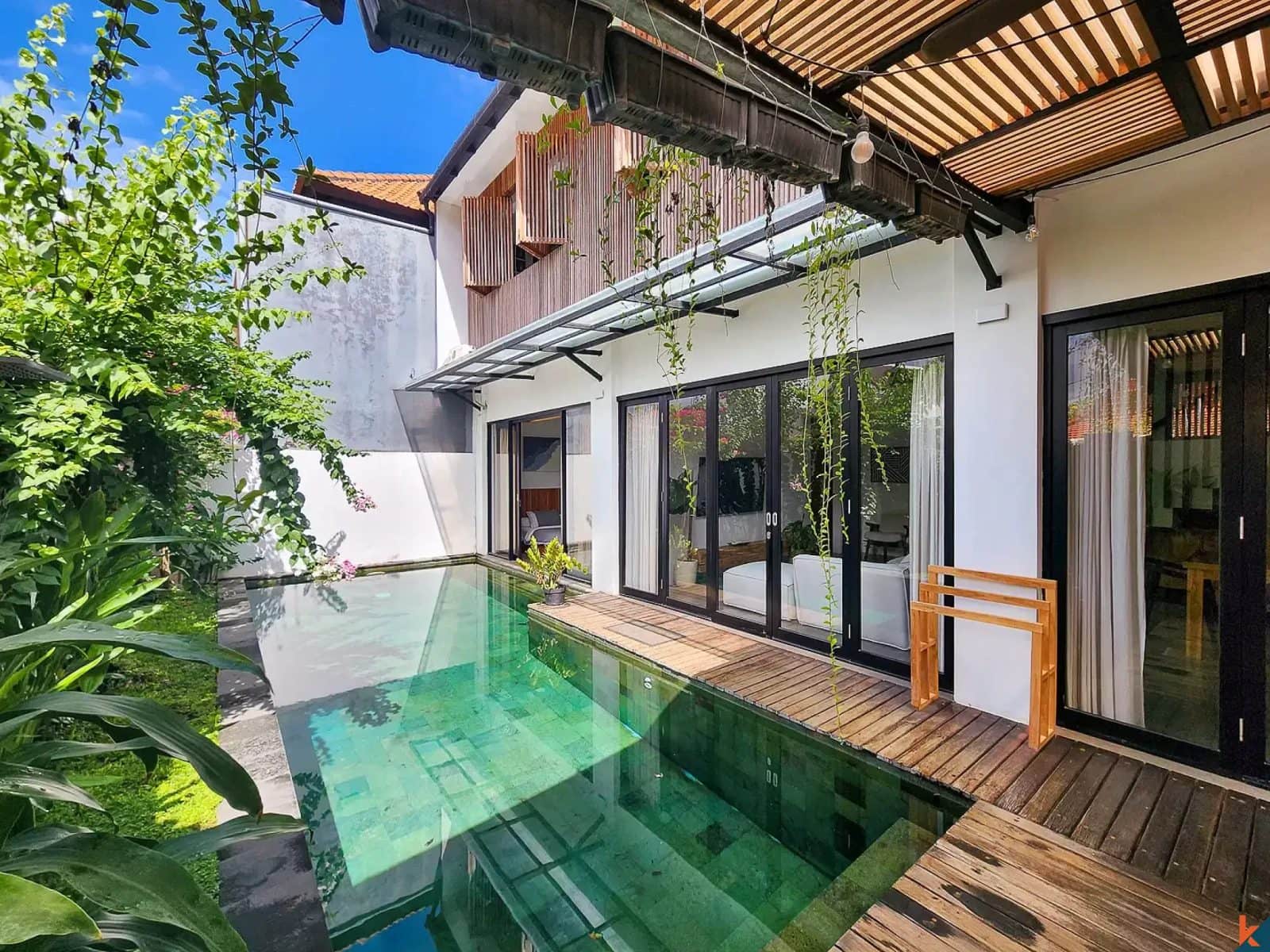 Four bedroom freehold villa for sale in Canggu - Kayu Tulang
