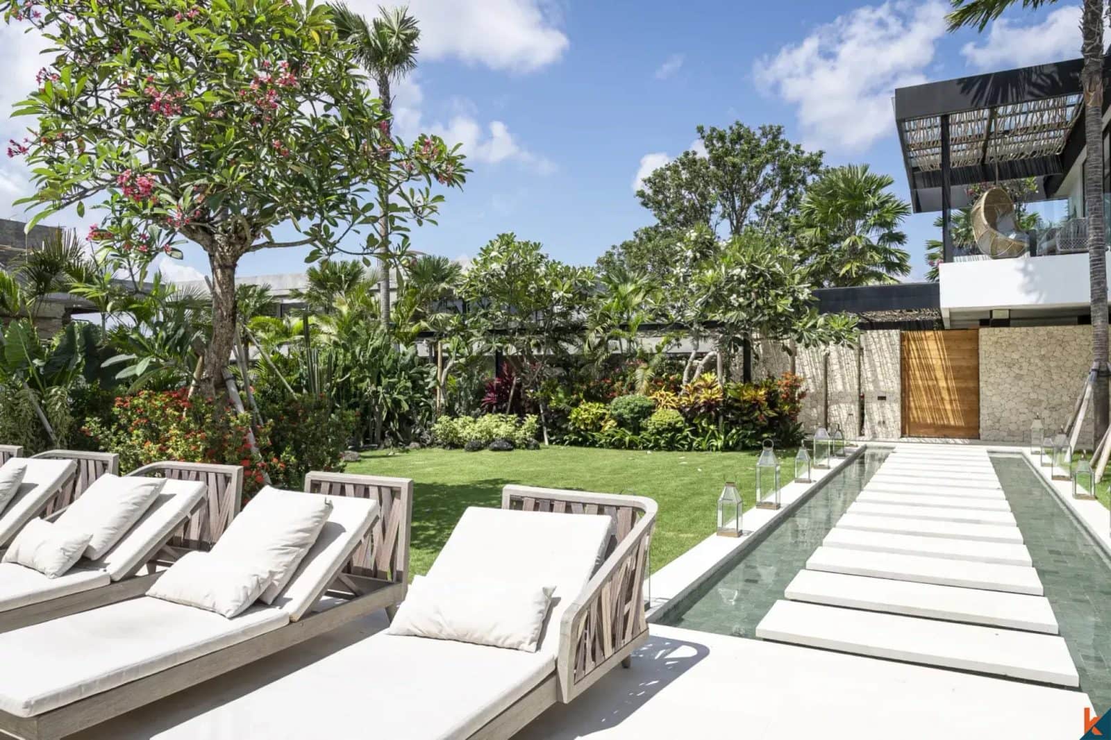 6-bedroom freehold villa in Canggu — photo 4 of 5