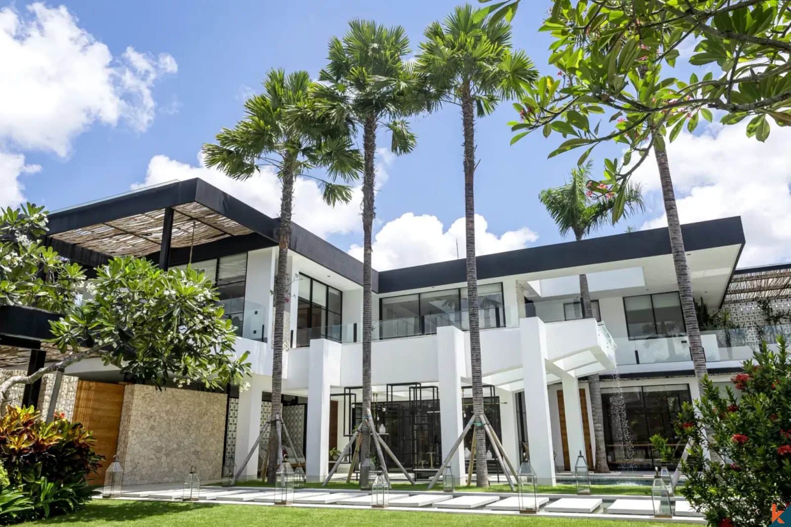 6-bedroom freehold villa in Canggu — photo 2 of 5