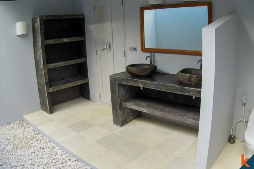 2-bedroom freehold villa in Lovina — photo 4 of 5