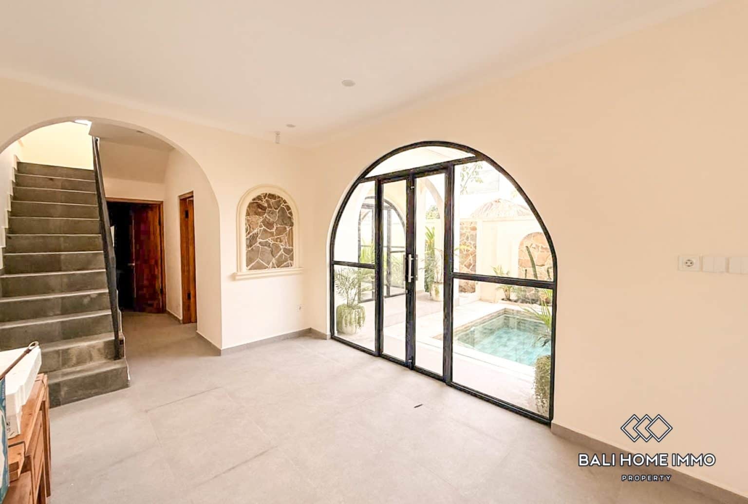 3-bedroom leasehold villa in Canggu — photo 2 of 5