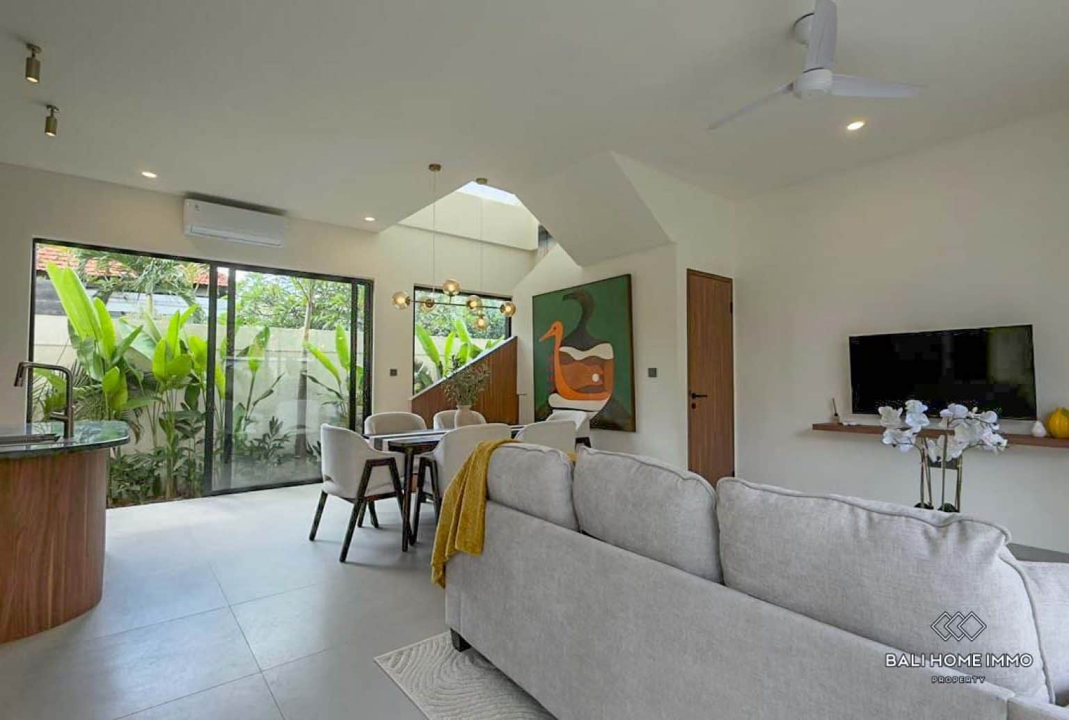 3-bedroom leasehold villa in Canggu — photo 2 of 5