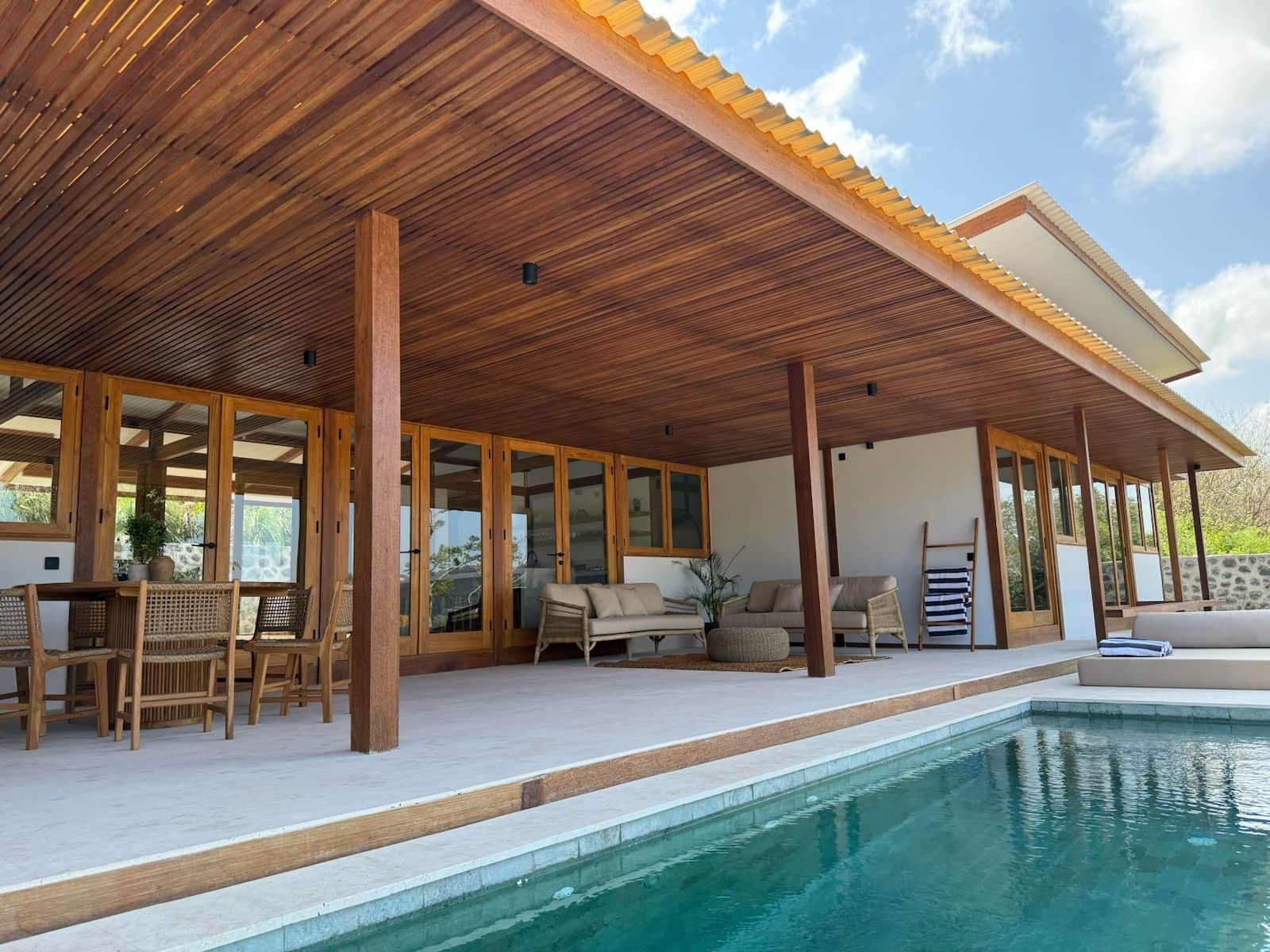 3BR Ocean View Villa in Kuta