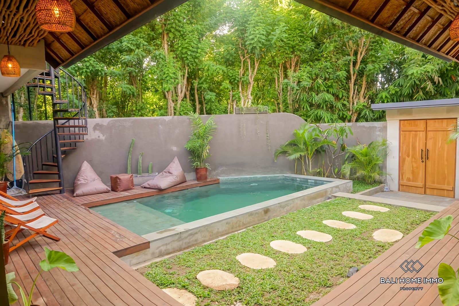 Beautiful 3 Bedrooms Villa for Sale Leasehold and Rent in Bali West Ungasan - Rf6360b