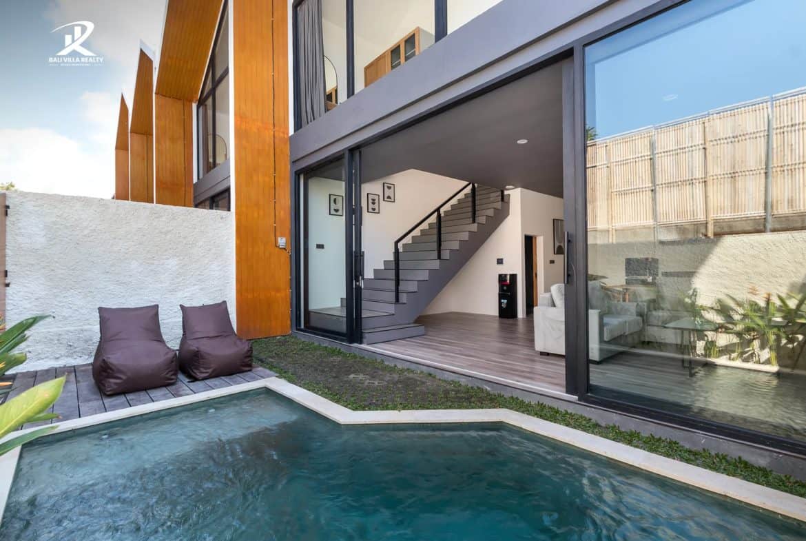 8-bedroom leasehold villa in Umalas — photo 2 of 5