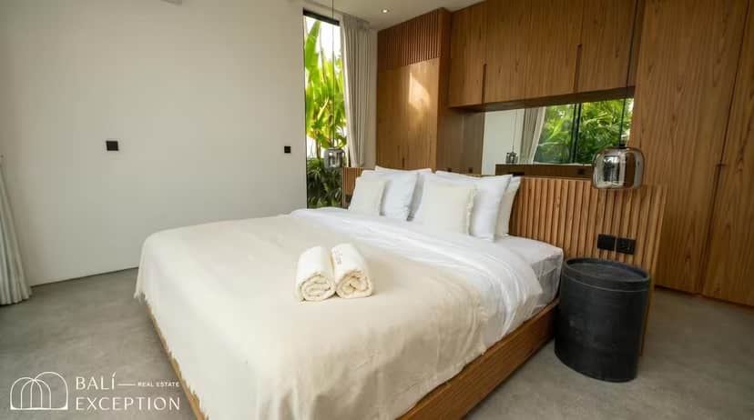 4-bedroom leasehold villa in Pererenan — photo 5 of 5