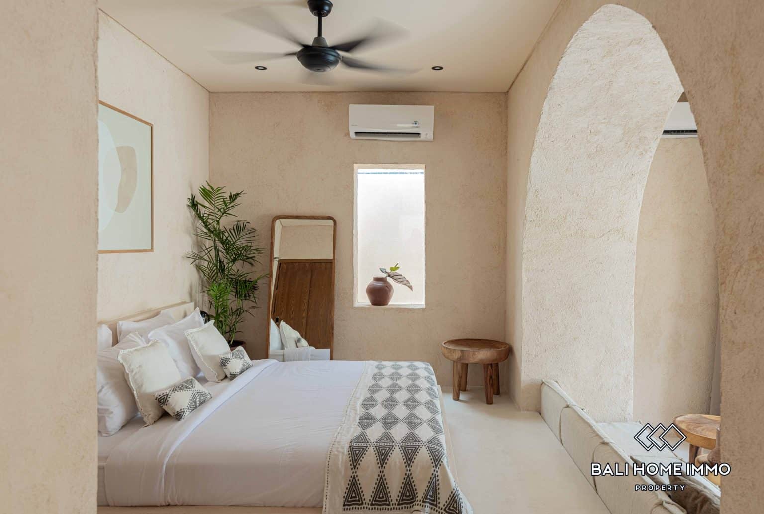 3-bedroom leasehold villa in Canggu — photo 3 of 5