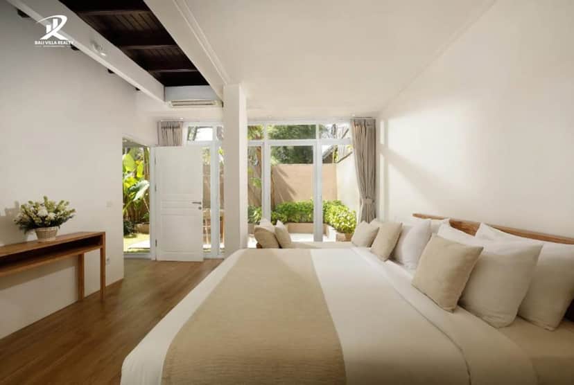5-bedroom freehold villa in Seminyak — photo 5 of 5