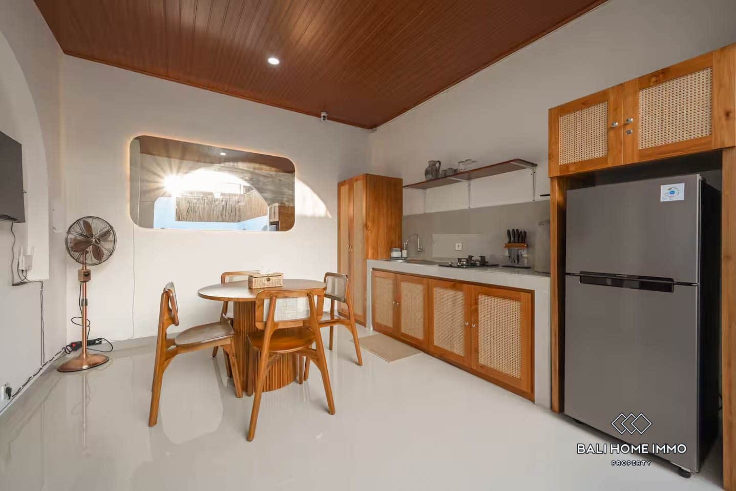 Chic Contemporary 2-bedroom Villa for Sale and Rent in Jimbaran