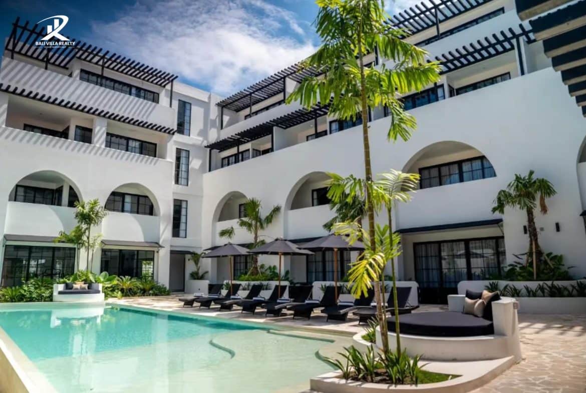 Mediterranean 1BR Apartment Steps from the Beach in Berawa for Sale Leasehold