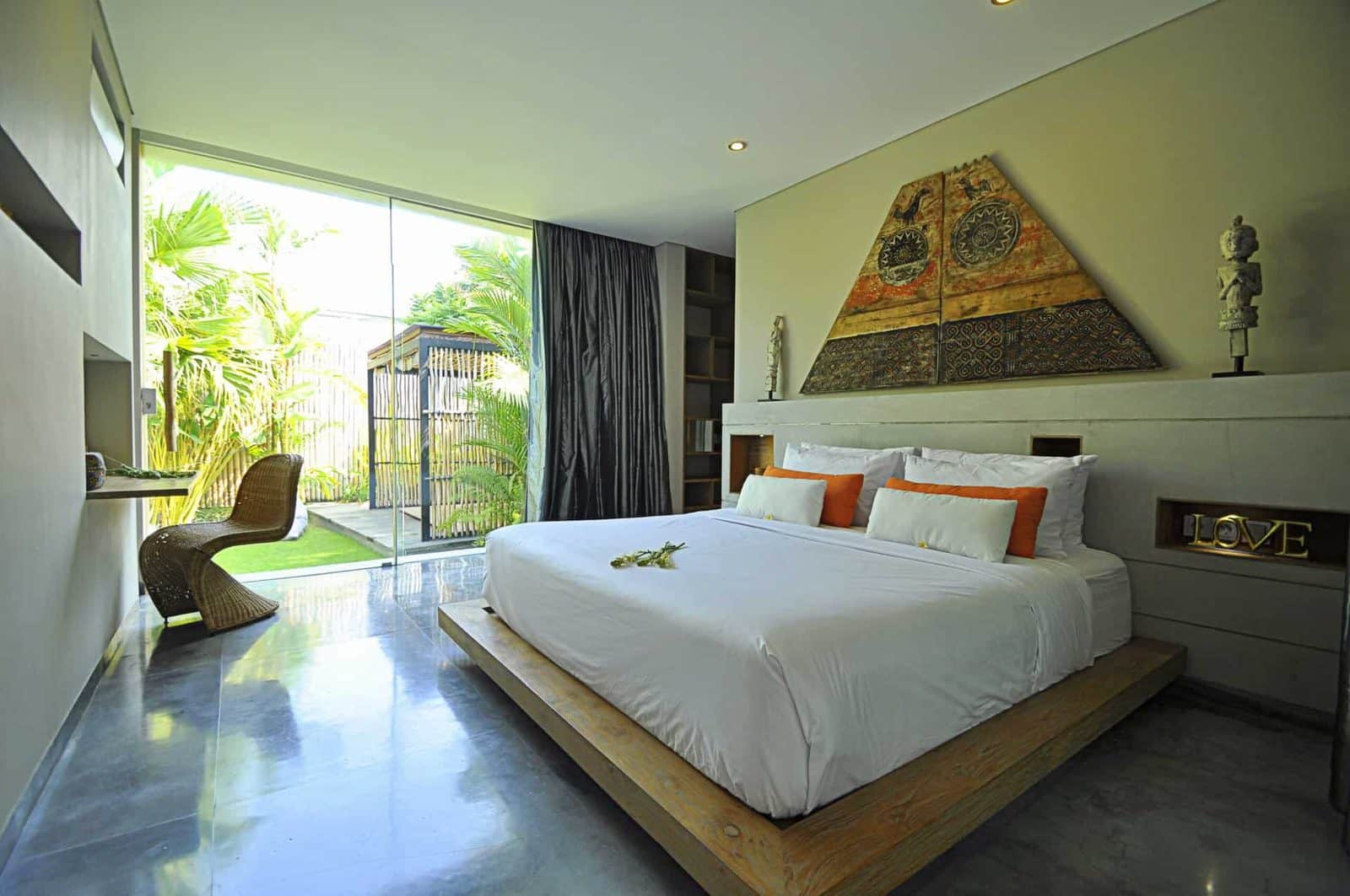 3-bedroom leasehold villa in Canggu — photo 4 of 5