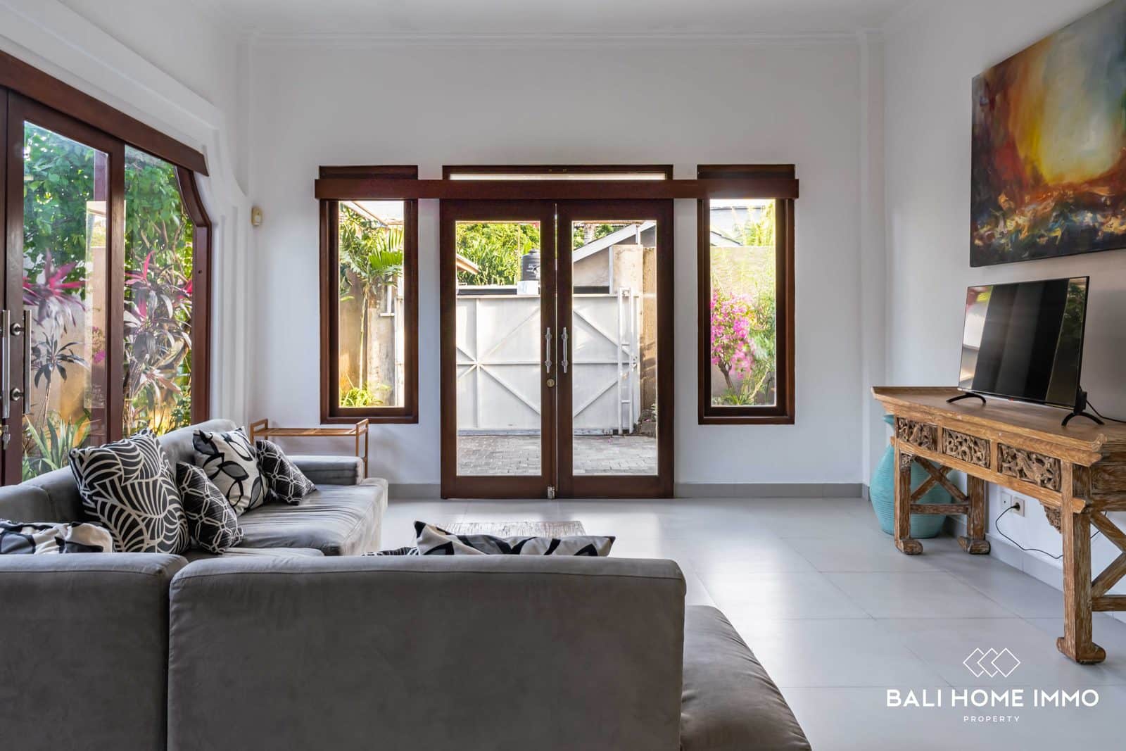 3-bedroom freehold villa in Canggu — photo 3 of 5