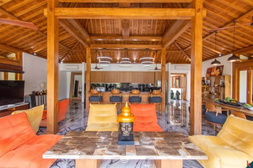 4-bedroom freehold villa in Ungasan — photo 5 of 5