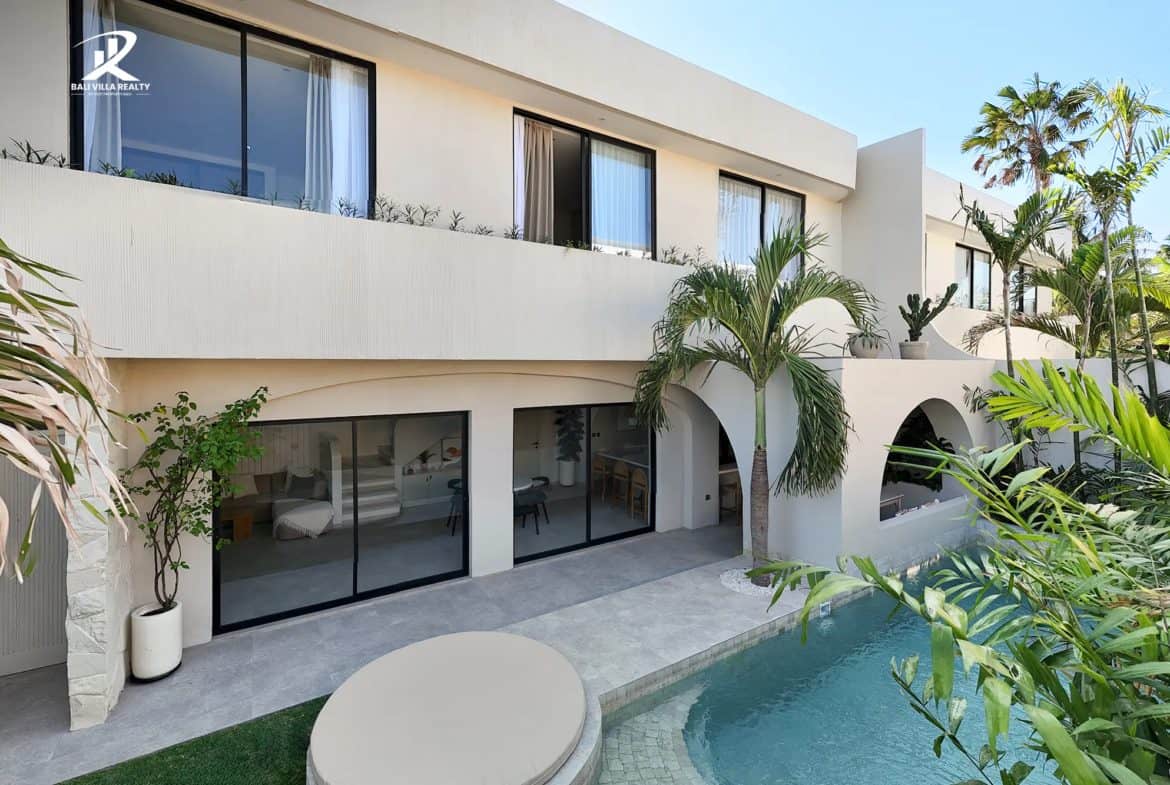 Modern Mediterranean 3BR Villa for Sale Leasehold in Umalas Near Berawa Beach