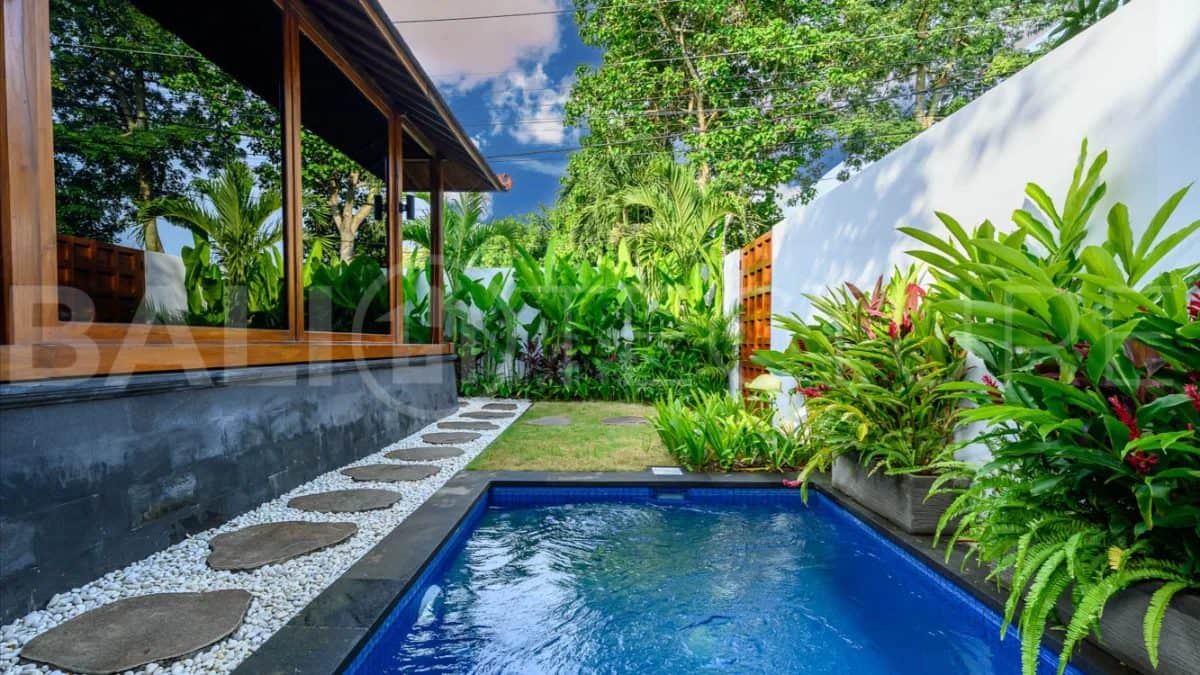 Charming Wooden 1 Bedroom Villa for Sale in Ungasan