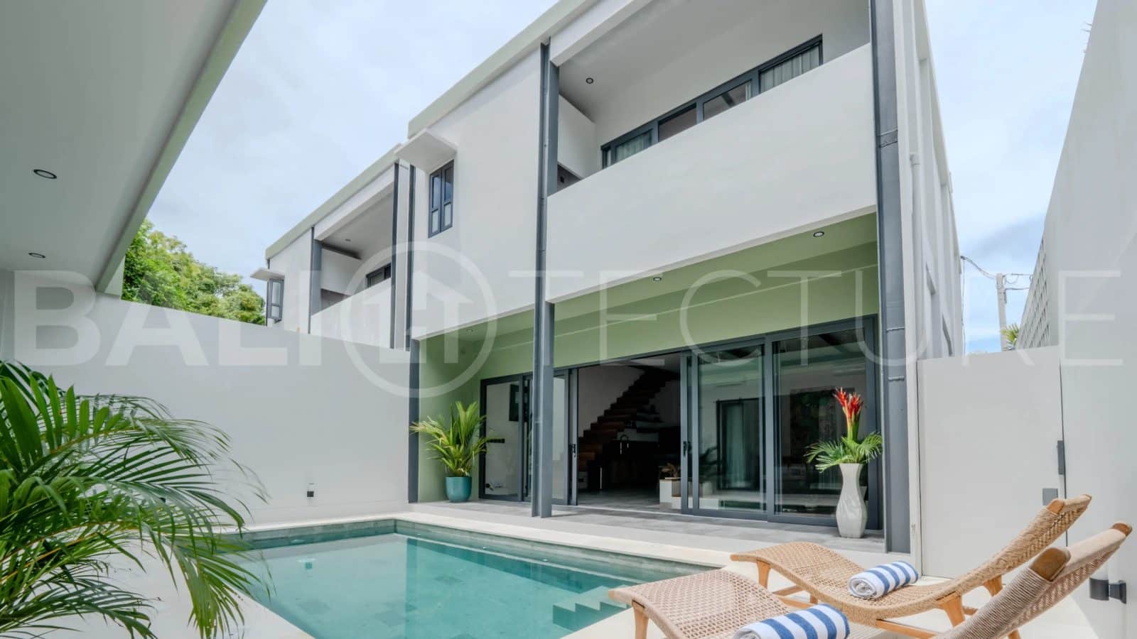 Contemporary Tropical Villa in Uluwatu, Move In Ready Investment Opportunity