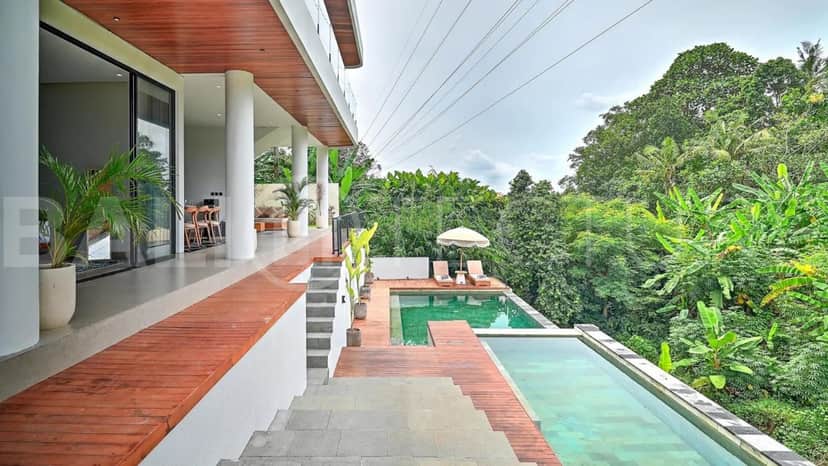 3-bedroom freehold villa in Tabanan — photo 2 of 5
