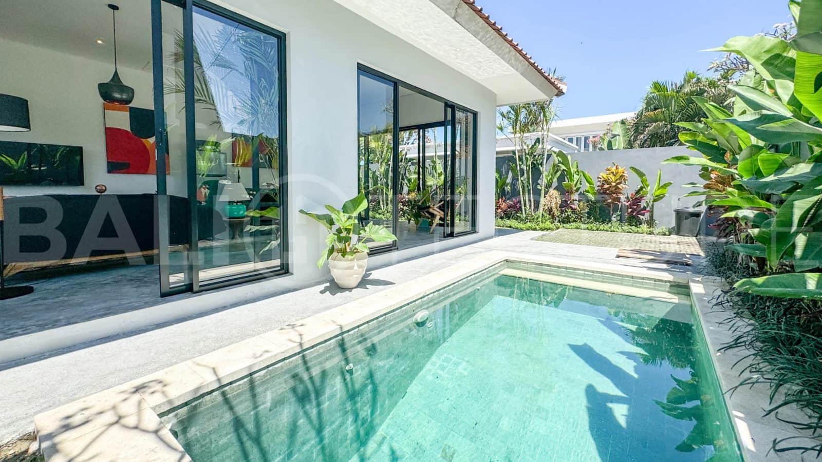 2-bedroom leasehold villa in Kerobokan — photo 2 of 5