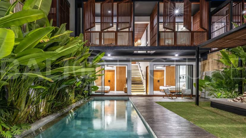 4-bedroom leasehold villa in Canggu — photo 3 of 5