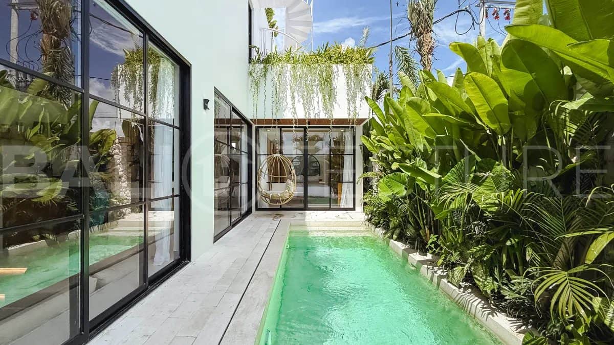 Ocean View 3 Bedroom Tropical Villa for Sale near Cemagi Beach