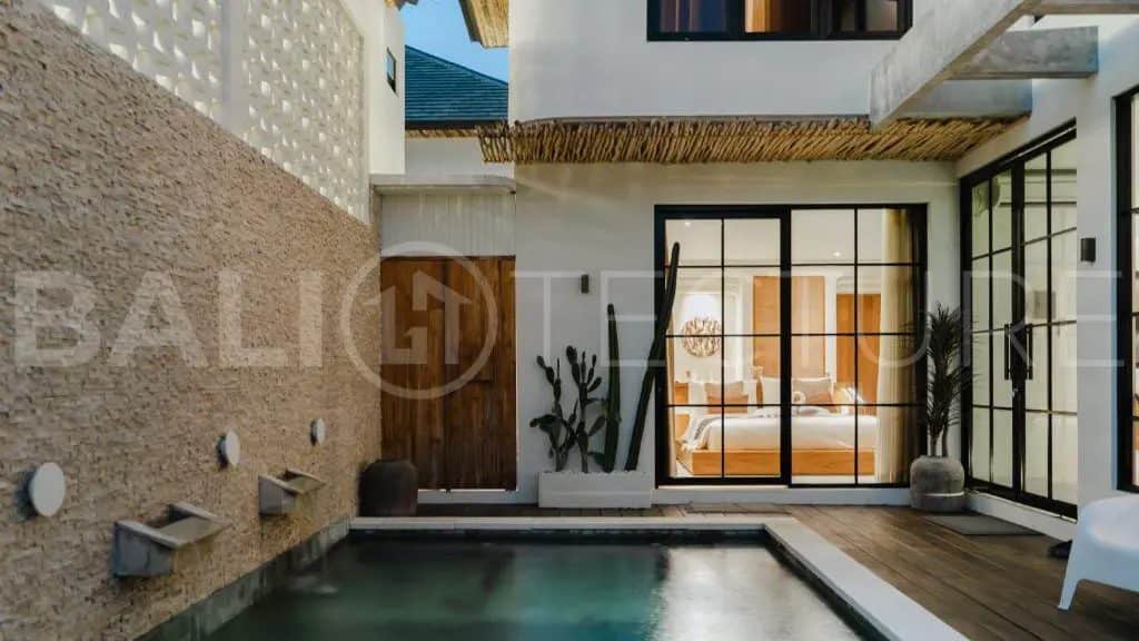 4-bedroom leasehold villa in Seminyak — photo 2 of 5