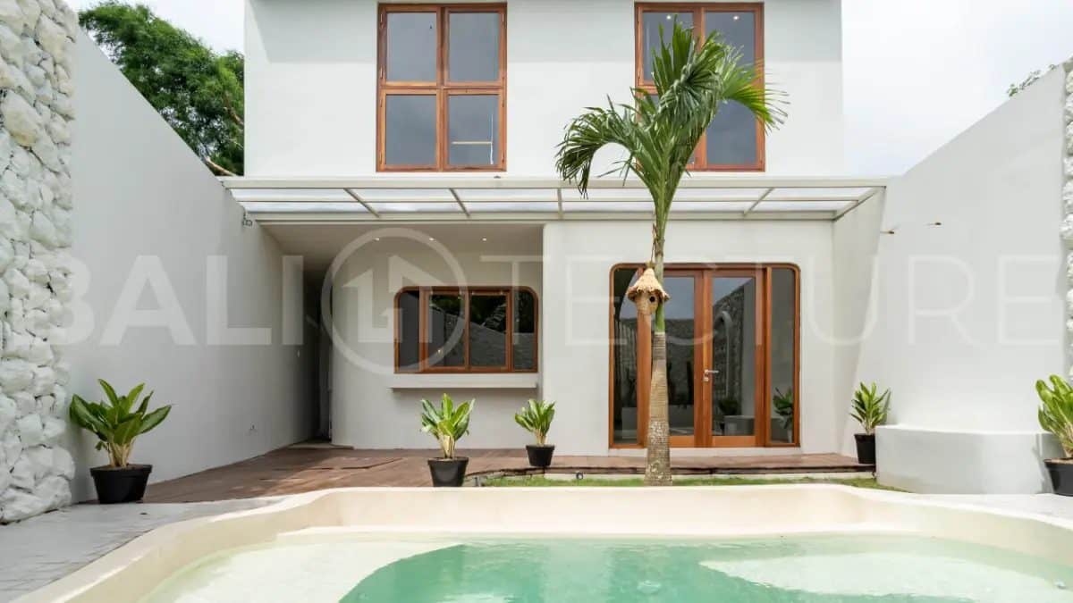 Stylish 2BR Villa with Pool and Full Amenities in Prime Ungasan Location