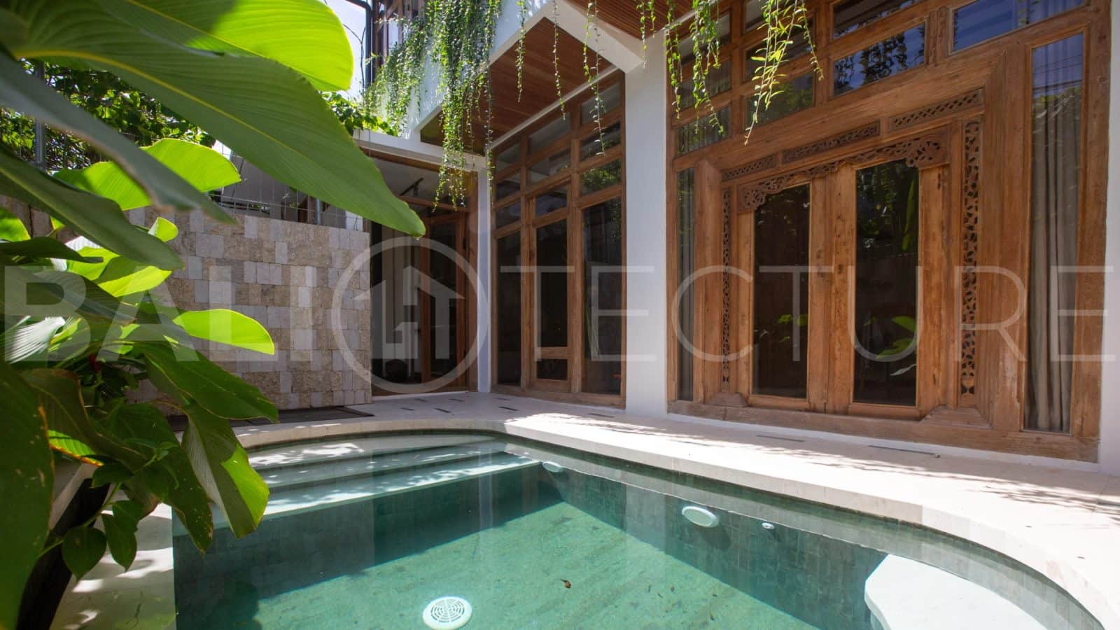 Strategic 3 Bedroom Villa for Sale in the Heart of Berawa Canggu