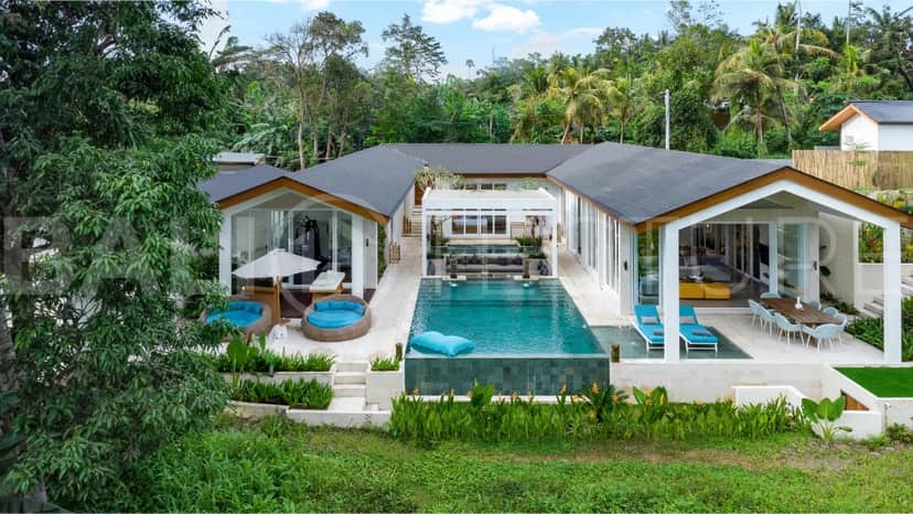 4-bedroom leasehold villa in Ubud — photo 2 of 5